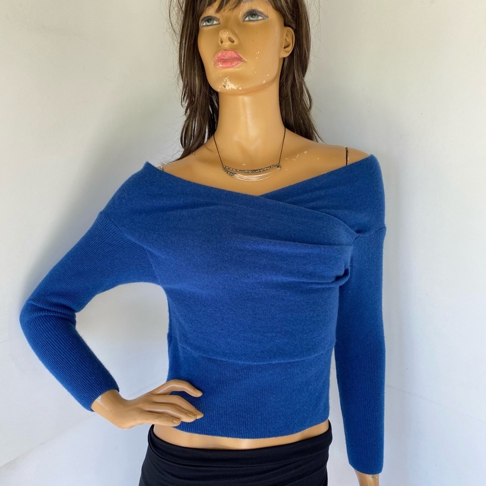 MICHELLE MASON CASHMERE WOOL BLUE CROP SWEATER S Off Shoulder